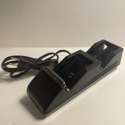 $7.99 • Buy Nyko Charge Base S Microsoft Xbox 360 Black Battery Pack Charger Dock With Box