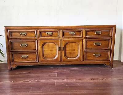 Thomasville Huntley Dresser-Shalimar Asian Inspired Campaign Console Buffet • $995