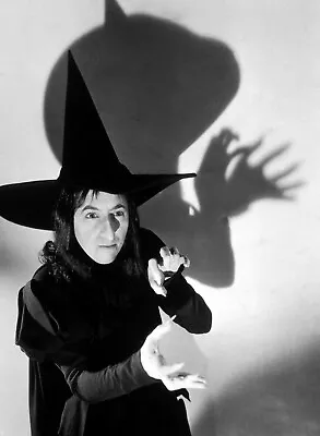 Margaret Hamilton Wizard Of Oz 8x10 Glossy Photo Picture Image #2 • $3.99