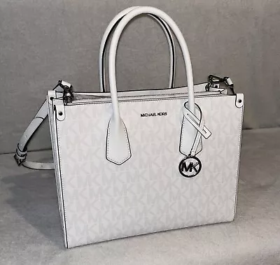 Michael Kors Handbags New Large • $200