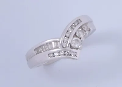$499 • Buy NICE 14K White Gold Ladies V-Shaped Diamond Band Ring 0.50ctw Size 7