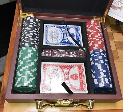 New Mahogany Wood Poker Chip Set W 100 Poker Chips 2 Decks & 5 Dice Or Storage • $12.50