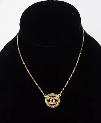$725.81 • Buy CHANEL  Choker Necklace CC Logo Gold-Plated Vintage