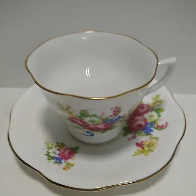 Vintage Tea Cup & Saucer Bone China Made In England Gold Rimmed Floral Roses • $14.10