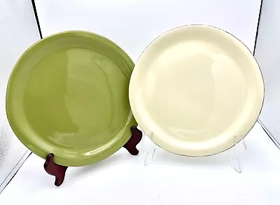 2 Vietri Italy Dinner Plates 11  Cream W/ Cream Back Green W/ Cream Back • $39.95