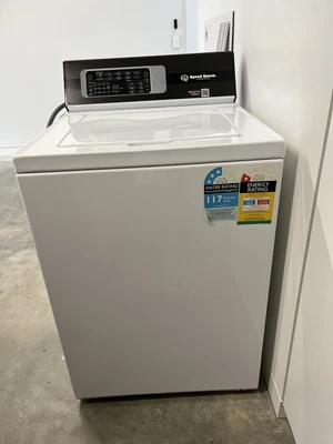 $2300 • Buy Speed Queen 8.5kg Washing Machine With Rear Touch Control