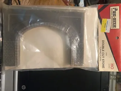 Pre-Size 301106 HO Guage Scale  Double Cut Stone Tunnel Portal • $10