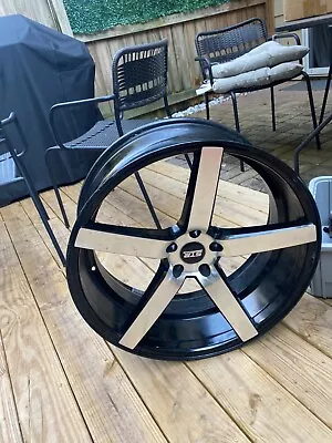 22  STR Strada Wheels Moto Gloss Black Machined Rim • $225
