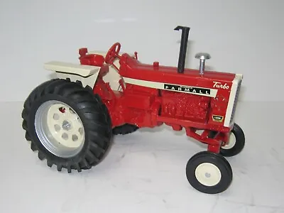 1/16 International Harvester 1206 Canadian Show (1993) N O Box • $125