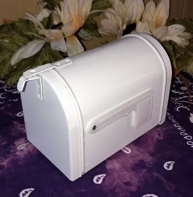 Small White Metal Mailbox With Latch And Flag Very Sturdy Free Standing • $22.60