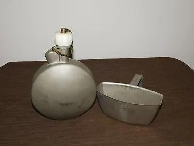 Vintage Us Army Arctic  Issue 1986 Us Wyott 86 Carellon Metal Canteen & Cup • $55.99