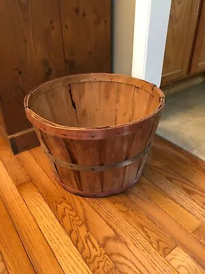 Primitive Vintage Bushel Corn BASKET Country Farm Rustic Wood 17 3/4  D X 12   H • $99.99