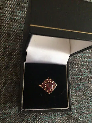 9ct Gold And Garnet Cluster Ring Vintage Qvc Purchase Very Good Condition Size L • £92