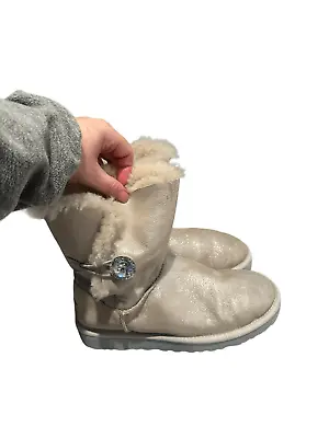 UGG Bling I Do Boots Cream Shimmer Suede Shearling Lined Size 7 • $70