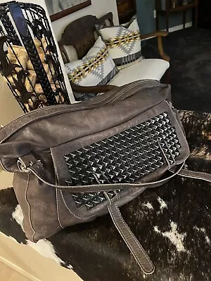 Tylie Malibu-Runaway Rose Beige Leather Studded Pocket Tote Bag $495 Retail Nice • $45