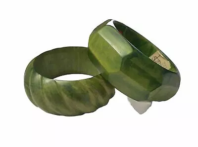 Vintage Filene's Plastic Green Bangle Bracelet  Made In India Lot If 2 • $19.98