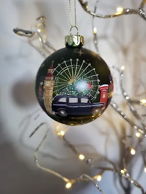 £6.99 • Buy Gisela Graham London Scene Matt Green Glasss Ball Hanging Christmas Decoration