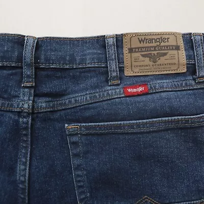 Wrangler Mens Regular  Fit Jeans Size 34 X 30 Dark Wash Straight Leg Denim EUC • $8.88