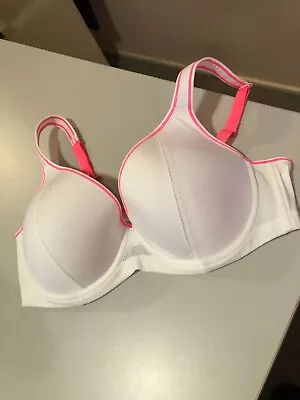 Bra Size 16 Dd Never Worn • $0.99