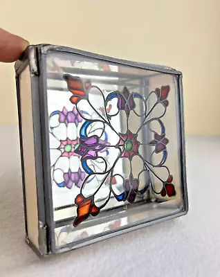 Small Vintage Handmade Stained Glass Trinket/Jewelry Box Floral Design 4.25  • $19.99