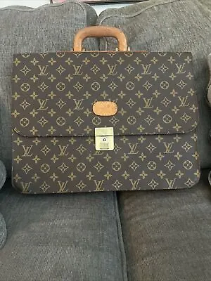 Louis Vuittons Vintage Folder Brief Case Excellent Condition Rare • $500