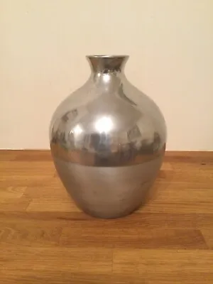£30 • Buy Eternalle Satin/Gloss Chrome Aluminium Silver Coloured Vase 26cm/10” Tall