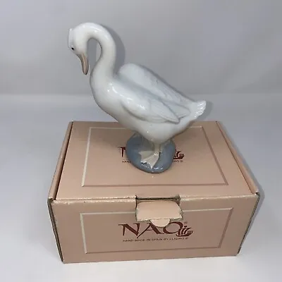 Nao White Porcelain Goose / Duck Patito Pico Height 6 “ Boxed ( 00242) Brillo • £14.99