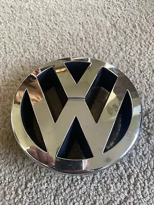 2001 - 2005 Volkswagen Passat Front Grille Chrome Badge Emblem OEM 3B0 853 601C • $19.99