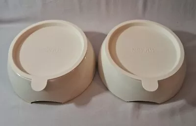 Martha Stewart Midsize 4-Piece Dog Bowls W/Lids (2 Bowls 2 Silicone Lids) Beige • $31.99