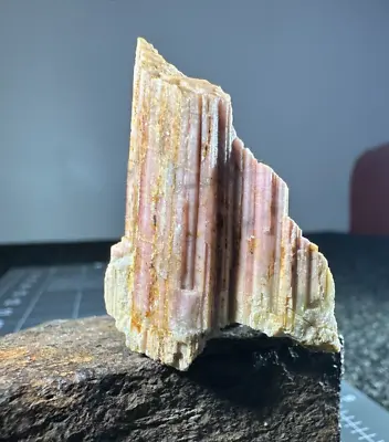 ➤ Natural PINK TOURMALINE CRYSTALS - Oxford County Newry Maine     VIDEO➤081 • $45.30