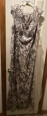 Cameron Blake Champagne Full Length Mother Of The Bride Or Groom Gown Size 16 • $99.95