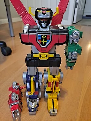 Voltron Lion Force 1998 Figure For Parts • $14.99