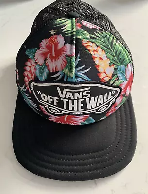 VANS `Off The Wall' Hawaii Floral Cap • £11