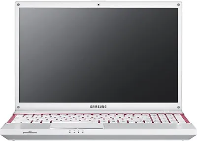 Samsung NP300V5A-A04UK Intel Pentium Intel HD Graphics Win 10 15.6” Laptop White • £180