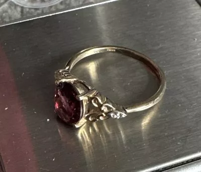 Beautiful HM 9ct Gold 375 Amethyst & Diamonds Ring In Size Q • £15