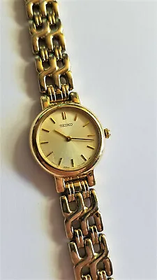 Seiko Womens 1N00-1H20 Watch Gold Bracelet Band Case White Dial Parts Only  • $19.99