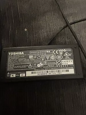 Toshiba AC Adapter Charger PA3467U-1ACA SADP-65KB C 19V - 3.42A Genuine • £8.95