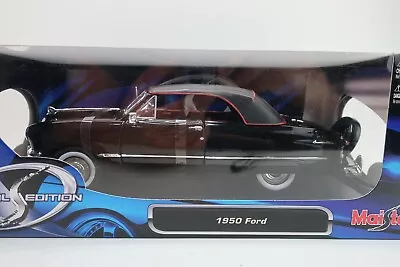 Maistro 1:18 Black Special Edition 1950 Ford Crestliner Soft Top Convertible  • $22.98