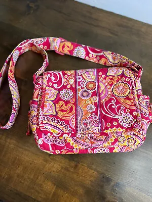 Vera Bradley Raspberry Fizz  Lindsay  Crossbody Shoulder Bag Pink Paisley Great • $17.90