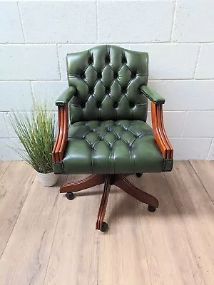 Vintage Green Leather Chesterfield Style Swivel Gainsborough Chair  • £445