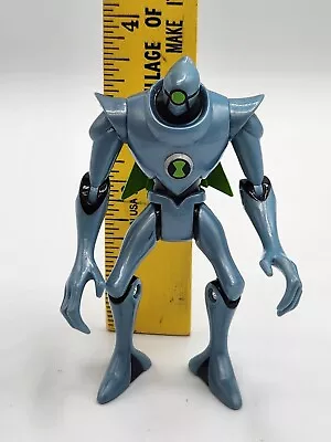 2010 Bandai Cartoon Network Ben 10 Chamber Nanomech  4” Action Figure • $7