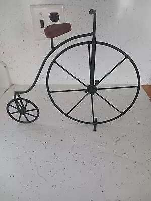  Metal Wire Rod Iron Sculpture High Wheel Bicycle  Penny Farthing  Wood Seat  • $17