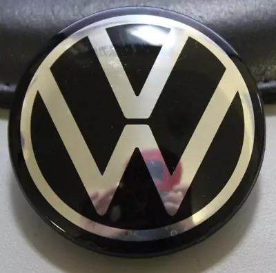 Volkswagen Vw Oem Center Hub Cap Chrome And Black 5gm601171 • $25