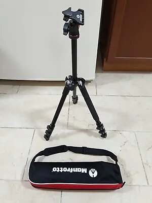 Manfrotto MKBFRA4-BH Tripod - Barely Used - Aluminum Travel Tripod • $80