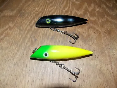 2 RARE Grizzly Canadian Plug Lures 1- Black W/Silver 1- Grn/Chart  4.75   5/24 • $22.65