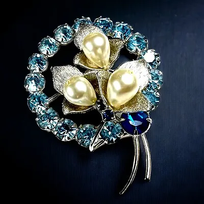 Vintage Faux Pearl & Blue Rhinestones Brooch Mid Century • $32