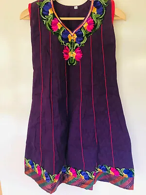 Vintage Embroidered Dress - Handmade • $38.60