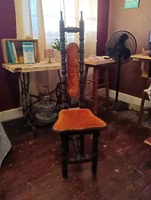Vintage Jacobean Prayer Chair • $22