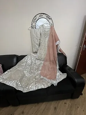 £100 • Buy Wedding Designer Look Dress
