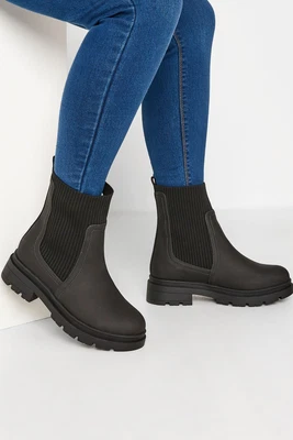 Yours Curve Plus Size Sock Chelsea Boots • £44.99